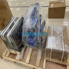 YASKAWA Motoman YRC1000 Robot Kontrol Cihazı için Kullanılan Ark Kaynak Robotu AR1440 6 Eksen