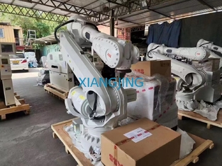 6700-205/2.8 Endüstriyel Kullanılmış ABB Robot 205kg Dolap Öğretme Kolyeli Yük