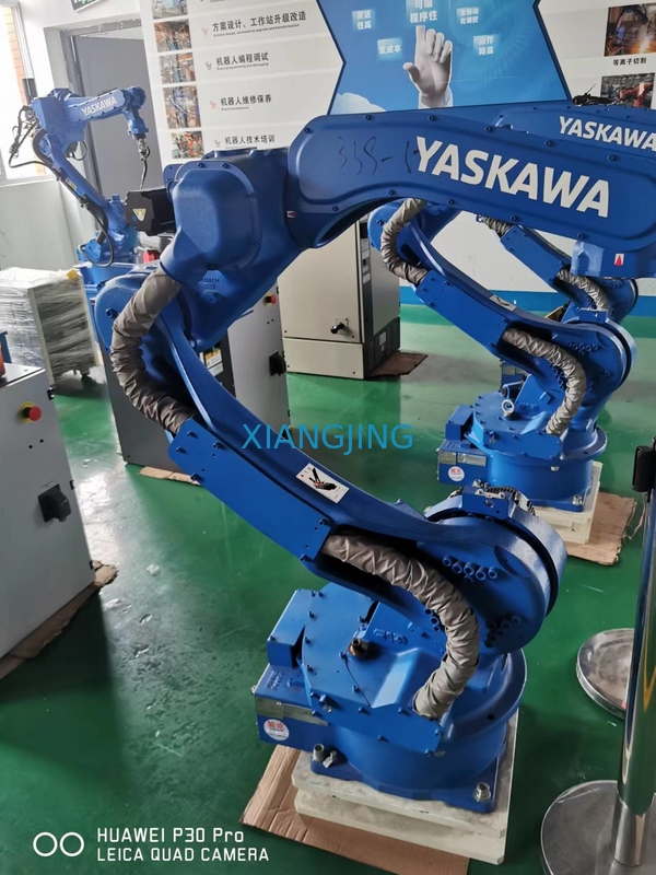 Kullanılmış Yaskawa AR1440 6 eksenli otomatik kaynak robotu ve YRC1000 Robot Kontrol Cihazı ile hızlı ve doğru ark kaynak robotu