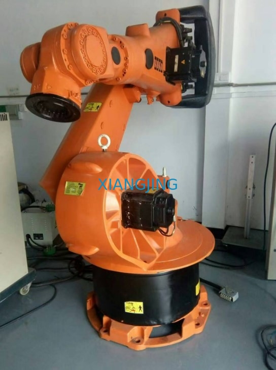 KR 210 R2700 EXTRA Pick And Place İkinci El Kuka Robotu