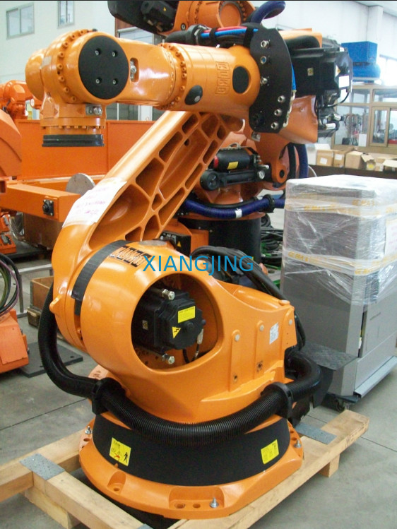 Robotik Kaynak Kolu KUKA KR120 R3200 6 Eksen İkinci El Al ve Yerleştir